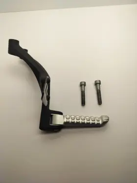 2b0058669 Aprilia 280058669 Oem Rh Pass Peg Assembly Blk - Ex 2b005866