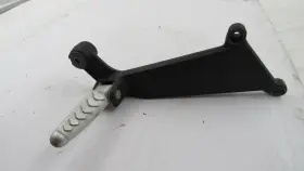 Ap8134652 Aprilia 2000 Mille Rsv 1000 R Right Rear Passenger Foot Peg And Bracket Support