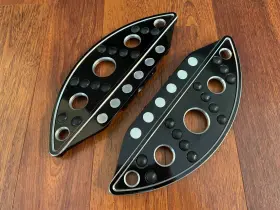 06-823-0 Battistinis C-thru Semi Circular Passenger Floorboards Black For Harley Davidson