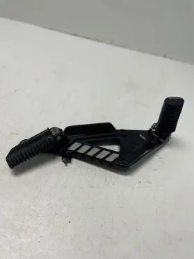 46711457231 Bmw 1991 K75 Left Foot Peg Bracket Mount Lot Oem Used Good Condition Zoom In