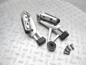 7693113 Bmw 2007 06-13 R1200 R1200r Rear Foot Passenger Peg Rest Bracket Left Right Oem