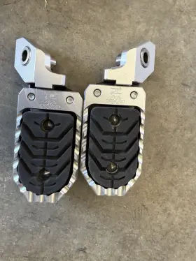 Rg860 Bmw 2023 R1250gsa Option 719 Foot Pegs