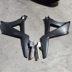 N0402-1aka Buell Xb12x Ulysses Left And Right Side Footpeg Brackets