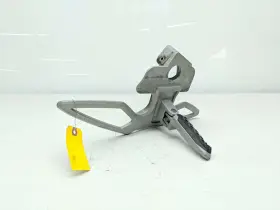 705002130 Can-am 09 Spyder Gs Roadster 990 Left Driver Foot Peg With Mount Bracket