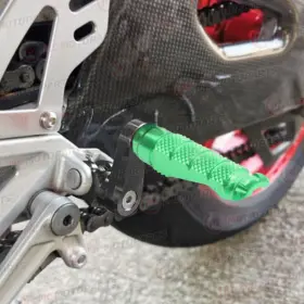 Vvrfpfg4040mmbkmccpgrcl47004 Createmotor For Kawasaki Zxr 400 R 92-96 95 94 93 Mccp 40mm Extended Green Front Foot Pegs