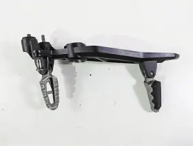 82412111aa Ducati 2013 Hyperstrada 821 Left Footpeg Bracket Mount Holder