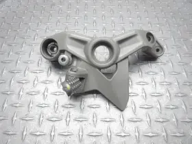 82432981b Ducati 2017 17-21 Supersport S 939 950 Oem Left Front Foot Peg Bracket
