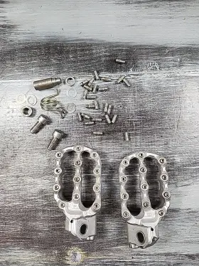 22-5-003 Fastway Evolution 4 Footpegs Silver Beta Yamaha Ktm Requires Fit Kit
