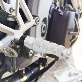 Cl5fpfg11bm25bkmccpcc043 Ffracing R-fight Front 25mm Extension Footpegs For Bmw R Ninet Scrambler 17 18