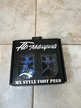 122-8097 Flo Motorsports Harley Sportster Fxr Softail Mx Style Footpegs Footrests New Old Stock Blue