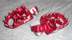 43551-28h10 Flo Motorsports Footpegs Suzuki Rmz250 Rmz450 Red Mx Motocross 2010-2025 A1
