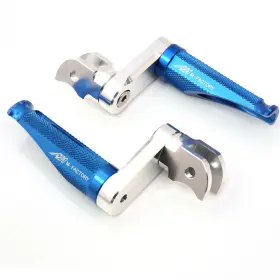 G3fpfg96m40simfpmfkus393 Guiderstar68 Blue 1.5 Inch Extended Rider Foot Pegs Shinobi For Bolt R-spec 14 15 16 17 18 19