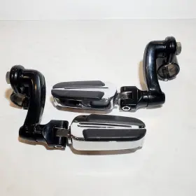 0035-1107-bm Harley-davidson Oem Slipstream Footpegs 360 Adjustable Highway Mounts