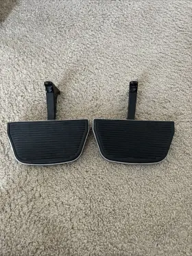 19491 Harley Davidson Oem 97-23 Touring Rear Passenger Foot Floor Boards
