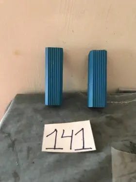 33182-17 Harley-davidson Knucklehead Flathead Panhead Kick Pedal Rubbers Blue 33182-17 Harley-davidson Knucklehead Flathead Panhead Kick Pedal Rubbers Blue