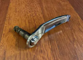 33660-90b Harley Davidson 90-06 Softail Dyna Oem Chrome Inner Gear Shift Arm