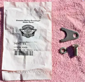 34561-84 Harley-davidson Fxr/fxd Shift Sleeve Locator Plate With/hardware 34561-84. Oem