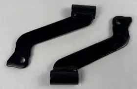 41700302 Harley-davidson Genuine Front Rider Footboard Bracket Gloss Black 41700302 Harley-davidson Genuine Front Rider Footboard Bracket Gloss Black