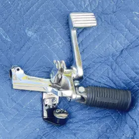 42422-75 Harley-davidson 1975-76 Rear Brake Lever Assembly