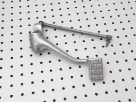 42930-07 Harley-davidson 07-08 Nightster Oem Rear Brake Pedal Silver