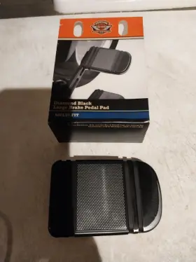 46718-06 Harley Davidson Diamond Black Large Brake Pedal Pad