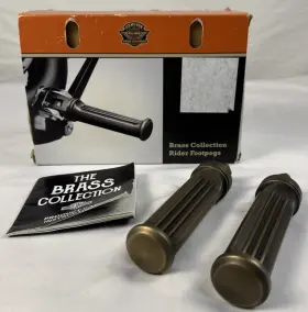 50500787 Harley-davidson Genuine Brass Collection Rider Footpegs