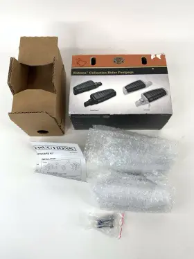 50501148 Harley Davidson 43724 Touring Kahuna Footpegs Passanger Or Highway Chrome New