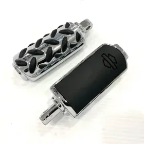 50506-03 Harley-davidson Oem Diamond Plate Chrome Rubber Highway Passenger Foot Pegs Pair
