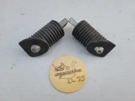 50647-82 Harley-davidson Sportster Foot Pegs Black Rubber Mount Chopper Bobber Dyna Sport