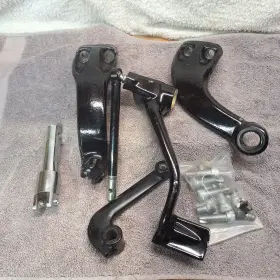 50600021 Harley-davidson 50700021 Xl 883 1200 Sportster 14-22 Forward Controls Black Oem