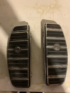 50710-04 Harley-davidson Genuine Touring Softail Dyna Willie G Skull Left Right Floorboards 1986up