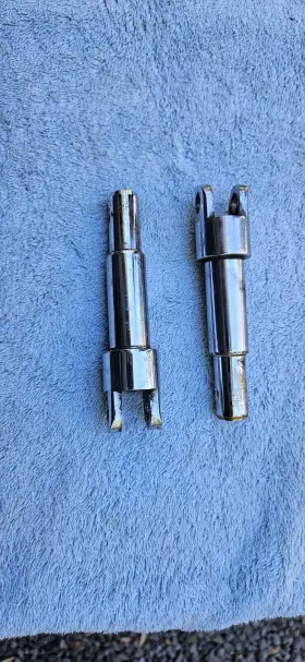 50809-02 Harley-davidson V Rod Vrsc Vrsca Chrome Footpeg Mounting Kit H-d Used