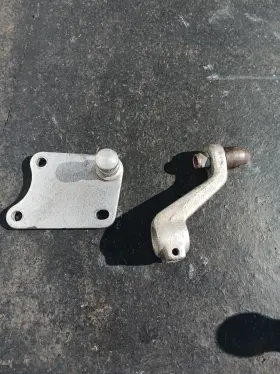 52688-65 Harley-davidson 52700-65. 52688-65. 50973-65 Fl Peg Brk. Trans Mount And R. Arm Passenger 65-76