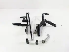 Rshd-sb18-bla Harley Davidson 2021 Softail Fxst Standard Tarazon Fw Control Footrests - Read Rshd-sb18