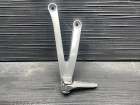 364-56754t Honda 2008 Cbr600rr Left Rear Passenger Foot Peg And Bracket Oem #126245