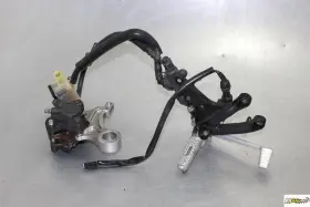 43510-mfj-d01 Honda 2008 Cbr600rr Cbr 600rr Right Rearset Rear Set Driver Peg Brake Caliper 07