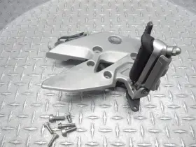 50600-mgza-j000 Honda 2013 13-17 Cb500 Cb500f Cb500x Oem Right Rearset Brake Pedal Peg Bracket