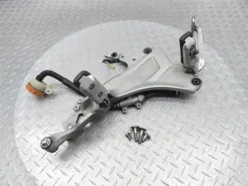 50600-my3-000 Honda 1992 91-03 St1100 Right Rearset Brake Pedal Foot Peg Rear Master Cylinder