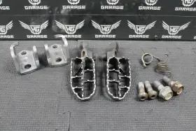 50610-kz4-j20 Honda 2001 Cr125r Cr250r Oem Right Left Foot Rest Pegs Pedals Footpeg Mounts