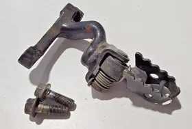 50610-mg2-890za Honda Right Foot Peg Bracket Step Assembly 1983-1987 Xl600 Xl600r Xl 600 R