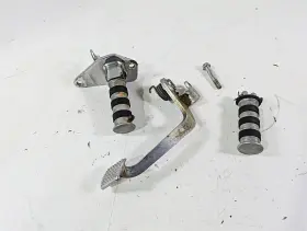 50615-mck-a00 Honda 2002 Vt1100 Shadow Sabre Right Foot Pegs And Brake Pedal Set