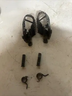 50616-kse-305 Honda Crf150r Foot Pegs Pair Crf150rb Crf150 Pins Hardware Spring 07-22