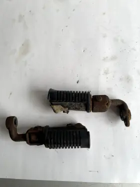 50630-425-030 Honda 79 80 81 Cb750k Right/left Footpegs And Step Bars