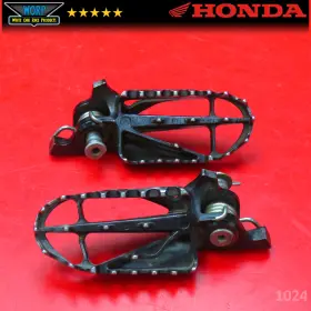 50642-men-305 Honda Genuine Oem 2004 Crf250r Footpegs Foot Pegs Stands Rests