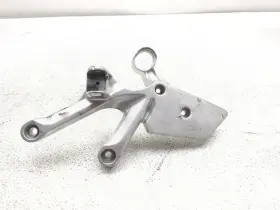 50655-mfna-d000 Honda 08-16 Cb1000r Front Right Rearset Bracket