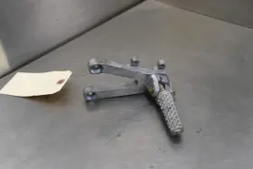 50665-mee-000 Honda 05-06 Cbr600rr 600rr Left Rearset Rear Set Driver Foot Peg Rest Stop