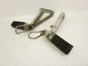 50690-mb0-000 Honda 85 Vf 700 S Sabre Passenger Foot Pegs Rests Set Pair