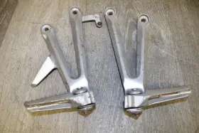 50750-mel-000 Honda Cbr1000rr Cbr1000 Rr Rear Back Passenger Peg Set Pair