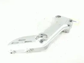 281.03.039.000 Husqvarna 20 Svartpilen Vitpilen 401 Right Rearset Front Driver Bracket 28103039