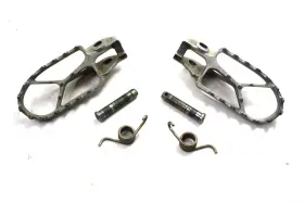 79003040100 Husqvarna 2019 Fc350 Foot Pegs Oem